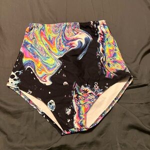 Worn once! Super cute rave/workout shorties! Can be worn as high waisted bikini